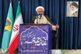 ماه مبارک رمضان اردوگاه رزم با دشمنان درون و بیرون است