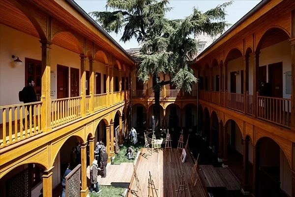 86 yıl sonra ihya edilen Ayasofya Fatih Medresesi açıldı