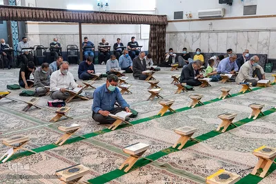 آیین جزء خوانی قرآن در مسجد حضرت رسول اکرم (ص) کرج