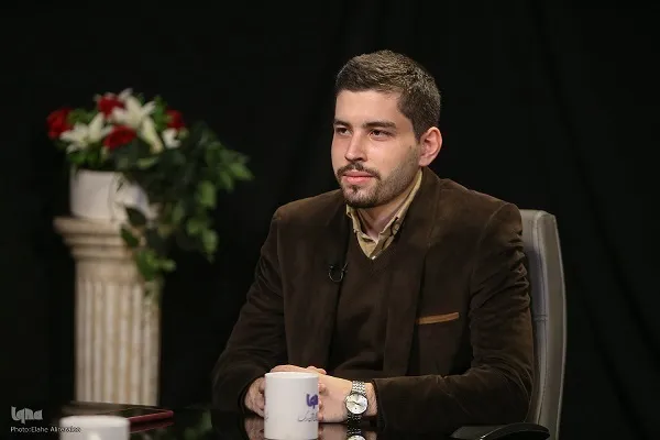 From Clinic to Competition: Iranian Student Draws Strength From Quran