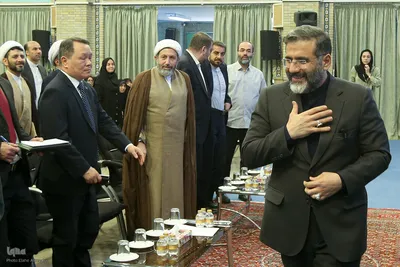روز دیپلماسی فرهنگی و تعامل با جهان