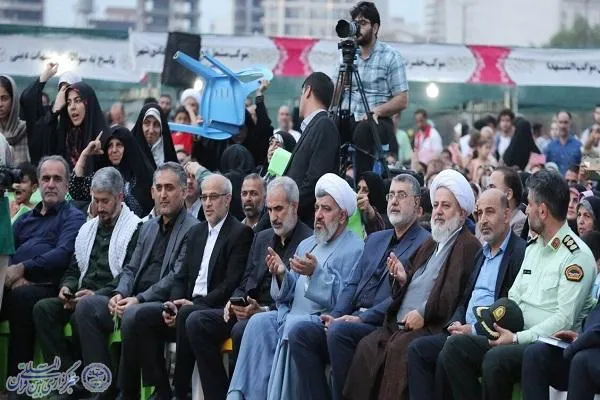 جشن بزرگ محفل قرآنی علویون در ساحل دریای بابلسر