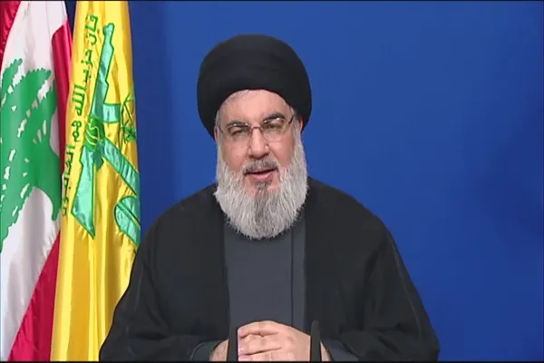 السيد نصر الله: لا تفويض للرئيس الفرنسي أو لغيره كي يكون وصياً أو حاكماً على لبنان