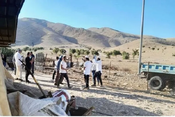 تلاش شهرک‌نشینان صهیونیست برای آتش زدن یک مسجد