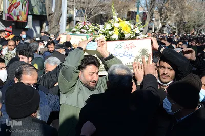 مراسم تشییع پیکر سه شهید گمنام در تبریز‎‎