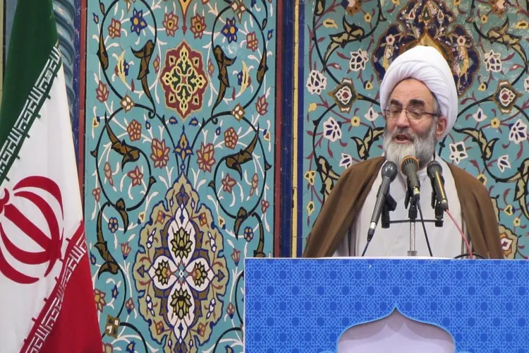 امروز استکبار جهانی برابر اقتدار ایران به زانو درآمده است