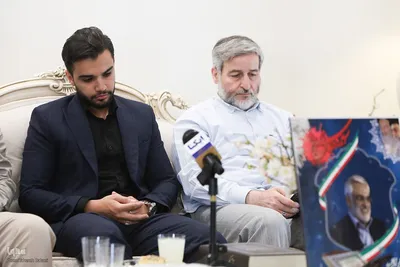 دیدار جامعه قرآنی با خانواده شهید طهرانچی