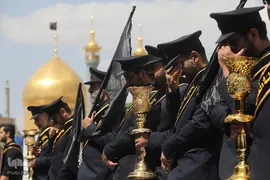 عزاداری خادمان حضرت معصومه در روز شهادت امام جواد(ع)
