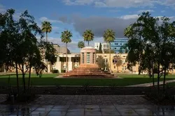 Ang Pulisya Nagsusuri sa Sinunog na Qur’an sa Arizona State University