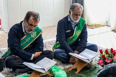 محافل انس با کلام الله مجید در منزل خانواده‌های شهدای حرم مطهر شاهچراغ(ع)