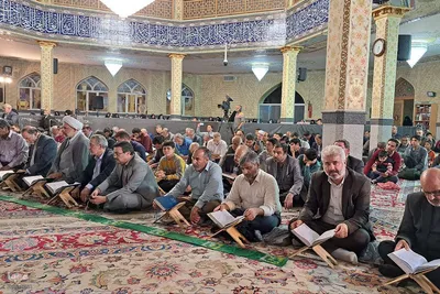 محفل انس با قرآن کریم شب گذشته در مهدیه اعظم سمنان برگزار شد