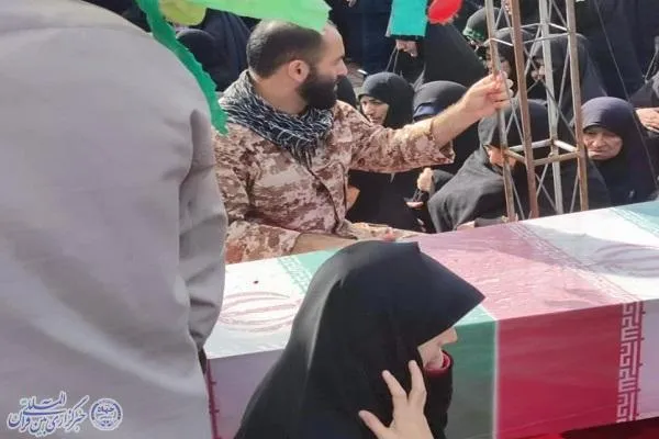 تشییع پیکر مطهر شهید گمنام با حضور پرشور مردم در بابلسر