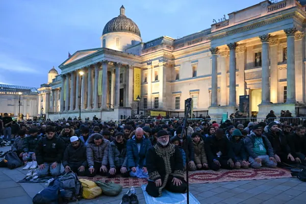 Farage under Fire over Muslim Prayer Ban Call