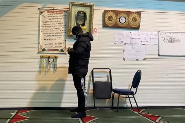 Fransa’da hükümetin kapattığı Pantin Camisi, yaklaşık 6 ay sonra cemaatine yeniden kavuştu