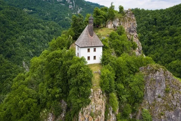 Bosna Hersek’teki “fethin simgesi” Kuşlat camisi 5 asırdan fazladır ayakta