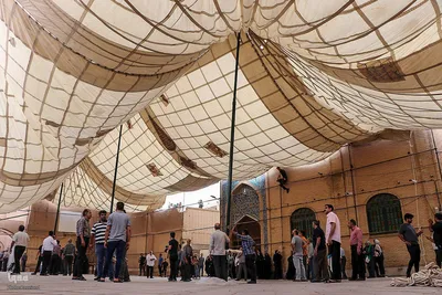 آیین سنتی پوش کشی در خانه امام حسینی یزد‎