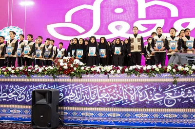 حضور عوامل برنامه محفل در اراک‎