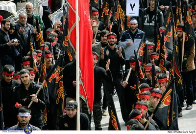 تجمع عزاداران فاطمی در میدان امام حسین (ع)