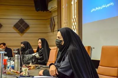 نشست صمیمانه استاندار چهارمحال و بختیاری با اصحاب رسانه