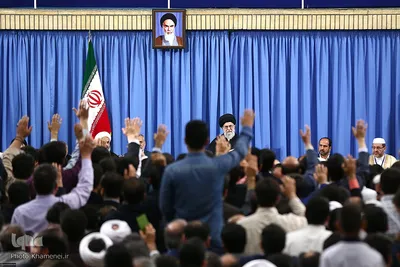 دیدار شرکت‌کنندگان در مسابقات قرآن با رهبر انقلاب