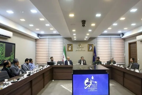 سرود به ارتقای سطح فرهنگی جامعه کمک می‌کند