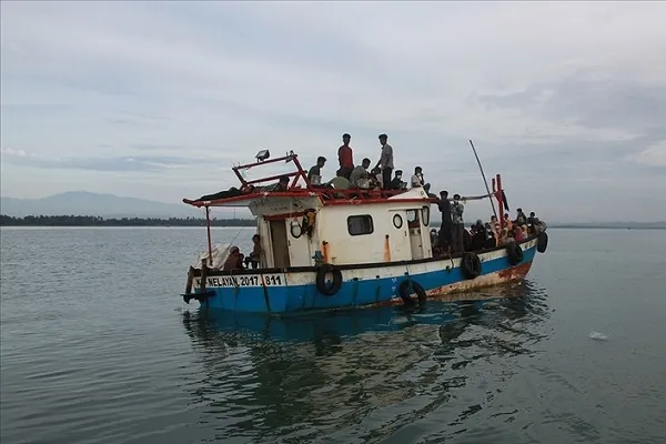 Bangladeş'in Myanmar sınırındaki ırmaktan 3 Arakanlı Müslüman'ın cesetleri çıkarıldı