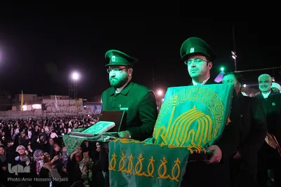 اجتماع بزرگ زیر سایه خورشید در امامزاده سید جعفر محمد(ع) یزد‎‎