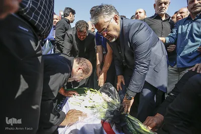 تشييع و خاكسپاري پيكر جانباز قهرمان بهمن گلبارنژاد