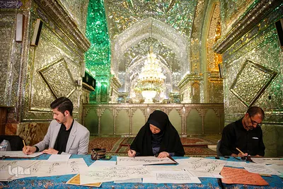 مشق شب قدر در حرم شاهچراغ(ع)