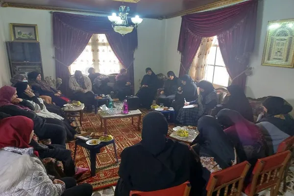 إقامة دورة 