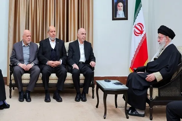 امام خامنه ای: د غزې د خلکو بریا پر امریکا غلبه وه