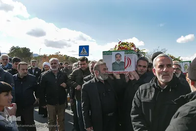 تشییع پیکر دو جانباز دفاع مقدس در اصفهان