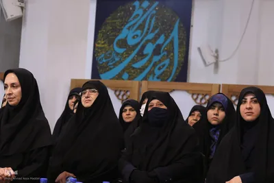اجتماع بانوان «میثاق انقلابی» در حرم شاهچراغ (ع)