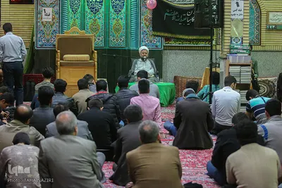 محفل ماهیانه هیئت دانشگاهیان بقیة‌الله الاعظم(عج) – اراک/عکاس:طاها نظیری