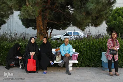 کنکور سراسری ۹۸ ، صبح امروز پنجشنبه ۱۳ تیر ماه همزمان با سراسر کشور در دانشگاه فردوسی مشهد برگزار شد.