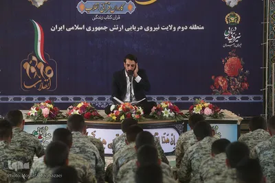 محفل انس با قرآن کاروان قرآنی انقلاب در جمع کارکنان منطقه دوم نیروی دریایی ارتش