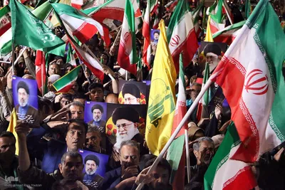 ایستگاه شاهچراغ قرار شب پنجاه وپنجم از شب های اقتدار شیرازی ها
