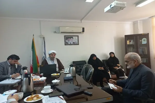 برپایی نشست کرسی‌های ترویجی، عرضه و نقد ایده علمی در دانشگاه مازندران