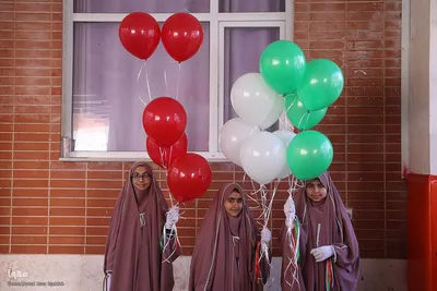 آیین نواختن زنگ انقلاب اسلامی در شیراز