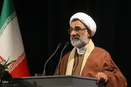 حجت‌الاسلام والمسلمین عبدالحسین خسروپناه، دبیر شورای عالی انقلاب فرهنگی در اولین نشست معرفی جایزه جهانی امام خمینی(ره)