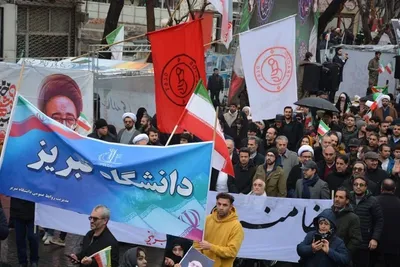 حماسه ماندگار دانشگاهیان دانشگاه تبریز در راهپیمایی ۲۲ بهمن