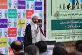 سیره رهبری در زمینه کاشت درخت الگوی همه باشد