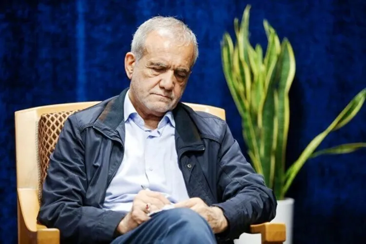 پیام تسلیت پزشکیان برای درگذشت پدر حجت‌الاسلام والمسلمین سید علی‌اصغر حجازی
