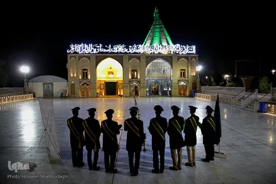 آیین تعویض پرچم حرم امامزاده علی بن جعفر(ع)