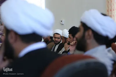 نشست مشترک روحانیون چهارمحال بختیاری با حضور نماینده ولی فقیه شهرکرد