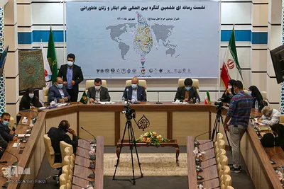 رونمایی از پوستر ششمین کنگره بین المللی شعر ایثار و زنان عاشورایی