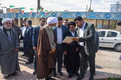 کاشت نهال زیتون توسط نماینده ولی فقیه در فارس