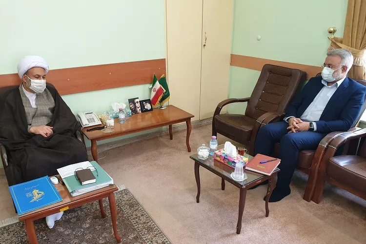 راه‌اندازی میز خدمت جهادی در فارس