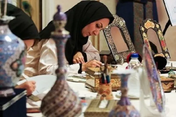 حضور ۸۰ درصدی بانوان کردستانی در حوزه صنایع دستی