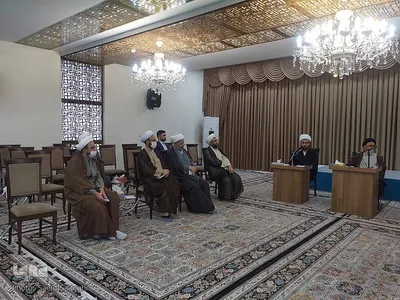 نشست علمی تبیین حقایق و ارزش‌های انقلاب در تبریز